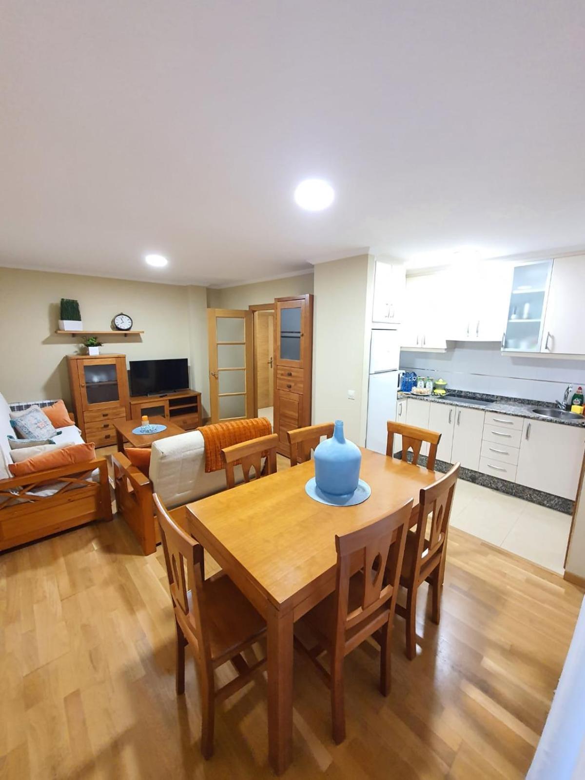 Justoval Apartment *